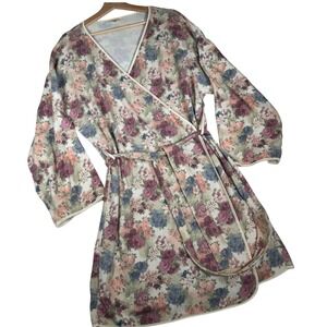 LL Bean Vtg Floral Robe Womens Size L Made in England Kimono Style Cottagecore